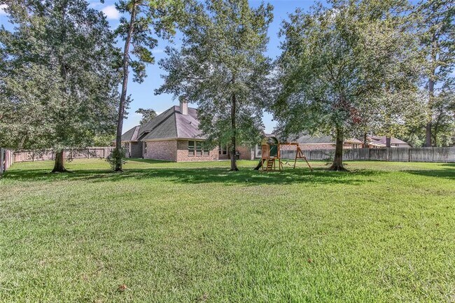 Building Photo - 22419 Banewood Dr
