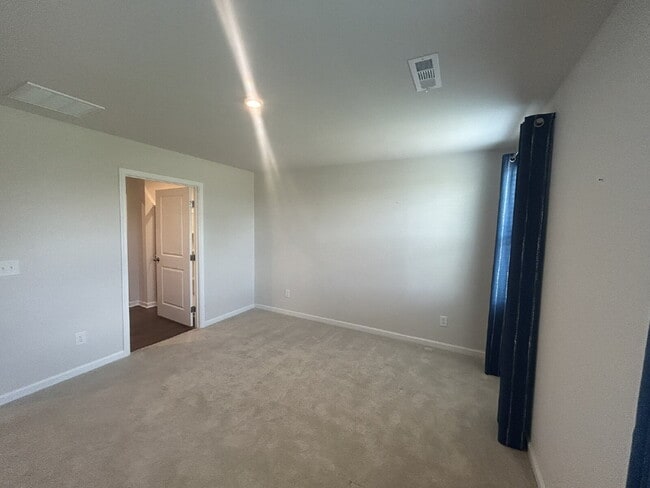 Building Photo - Brand New 3-Bed, 2-Bath Ranch Home in Gall...