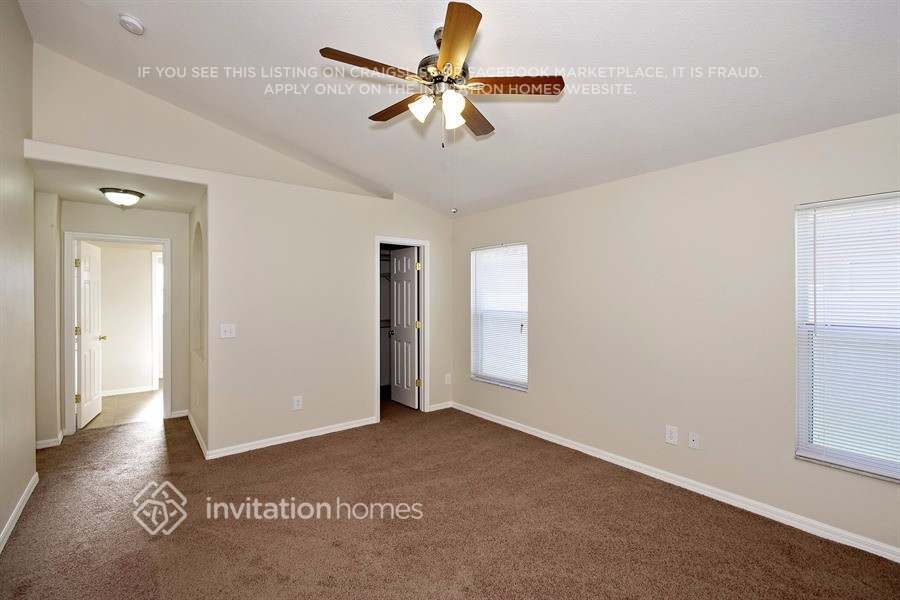 Building Photo - 11235 Crystal Glen Blvd