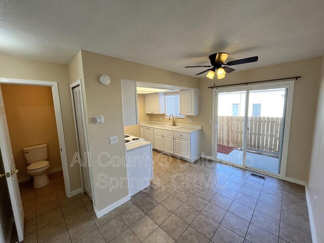 Building Photo - 3074 Starlight Cir