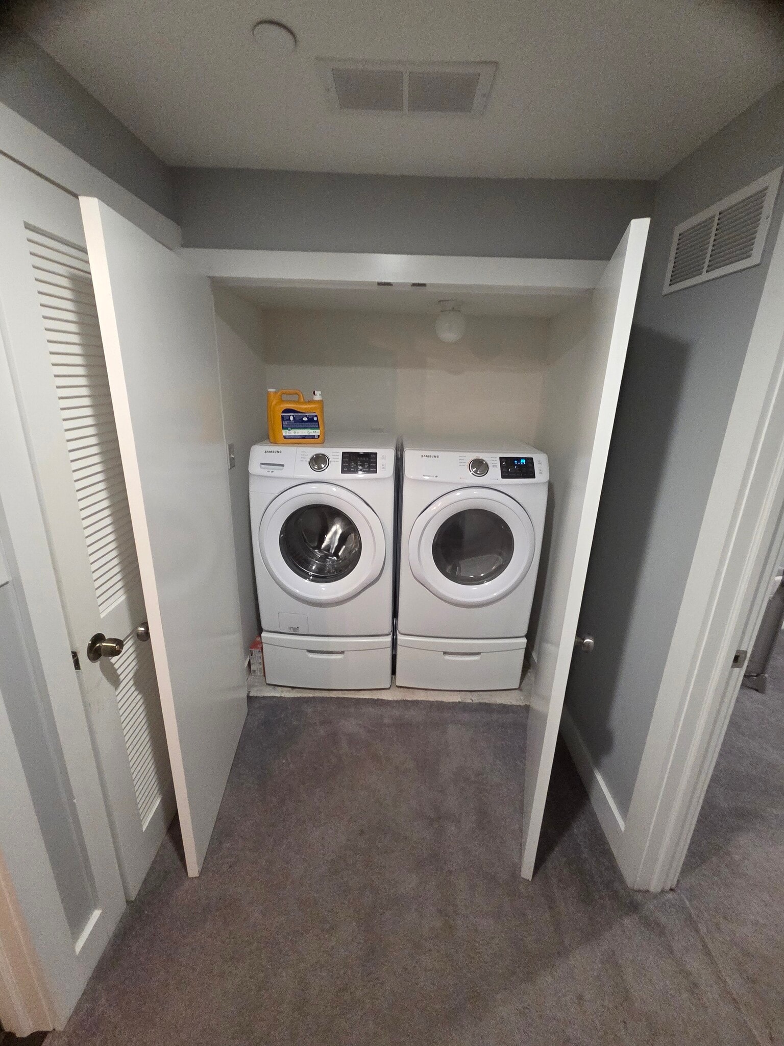 Building Photo - 539 McKean St