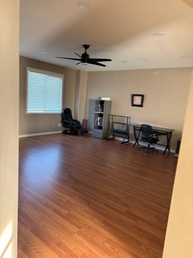 Building Photo - 1815 Mount Goethe Ct