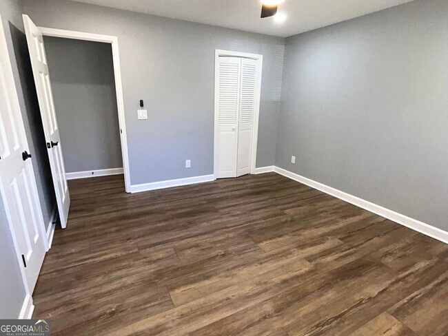 Building Photo - 4543 Karron Ln