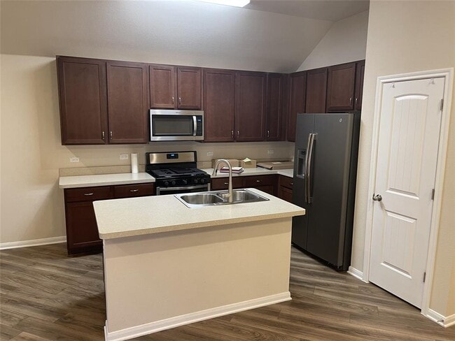 Building Photo - 108 Lasino Dr