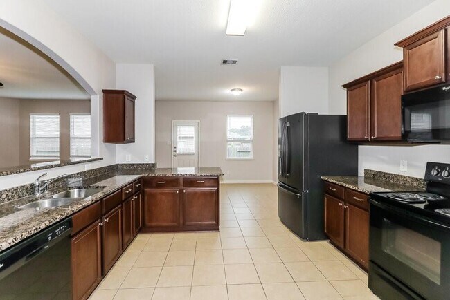 Building Photo - 12074 Fairquarter Ln