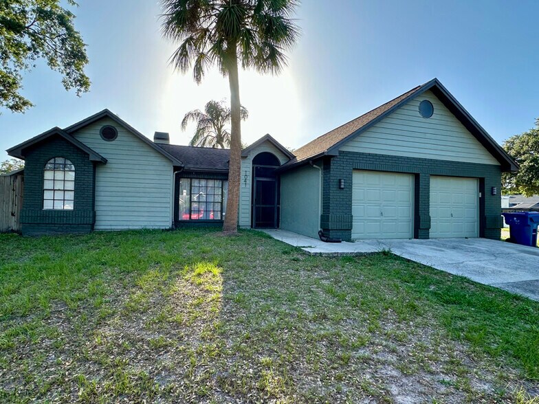 Building Photo - 1041 Sawyers Ct