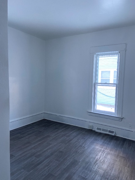 Building Photo - 218 K St