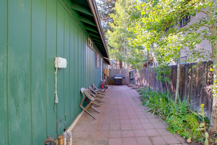 Building Photo - 3746 Pioneer Trail