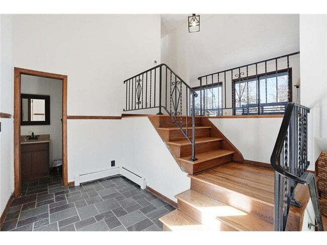 Building Photo - 15102 Afton Hills Dr S