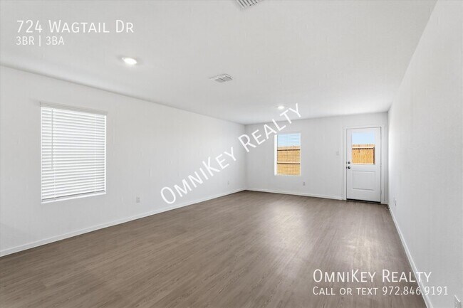 Building Photo - 724 Wagtail Dr