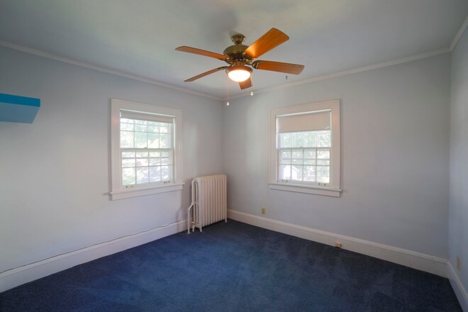 Bedroom - 1849 Saint Clair Ave