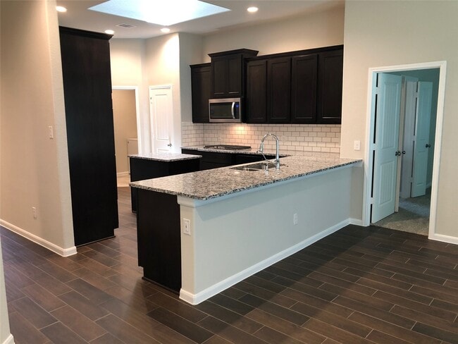 Building Photo - 28723 Yulee Mill Dr