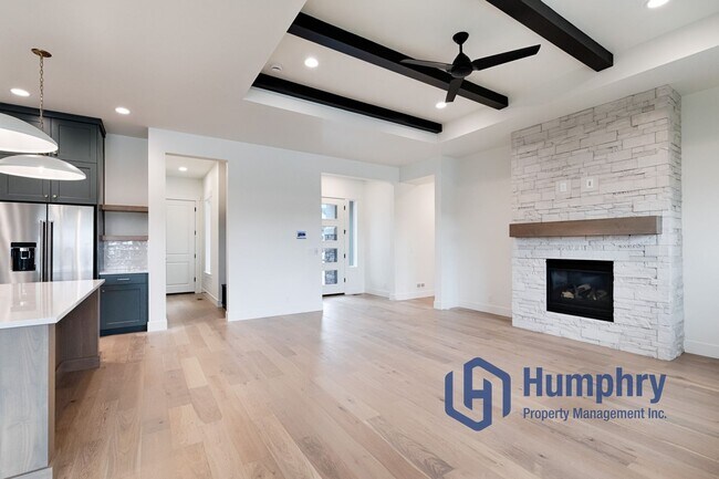 Building Photo - Brand new home stunning Valor Estates in Kuna