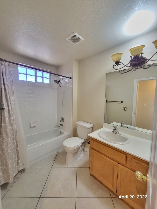 Building Photo - 9045 San Marin St