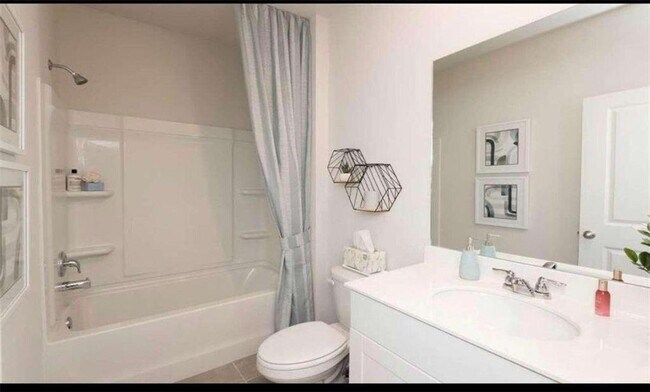 Building Photo - 311 Wells Cir