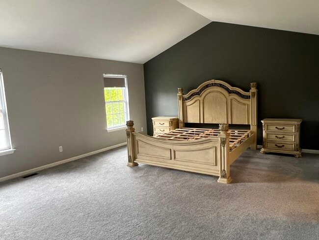Building Photo - 24668 Thatcher Dr