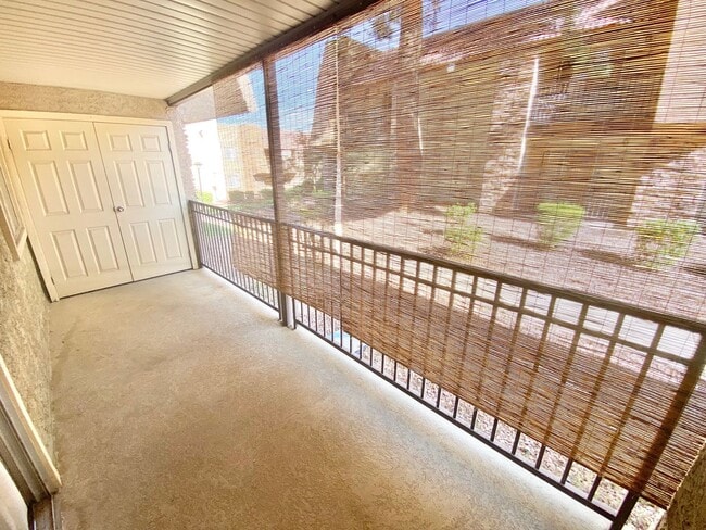Building Photo - 5009 Indian River Dr