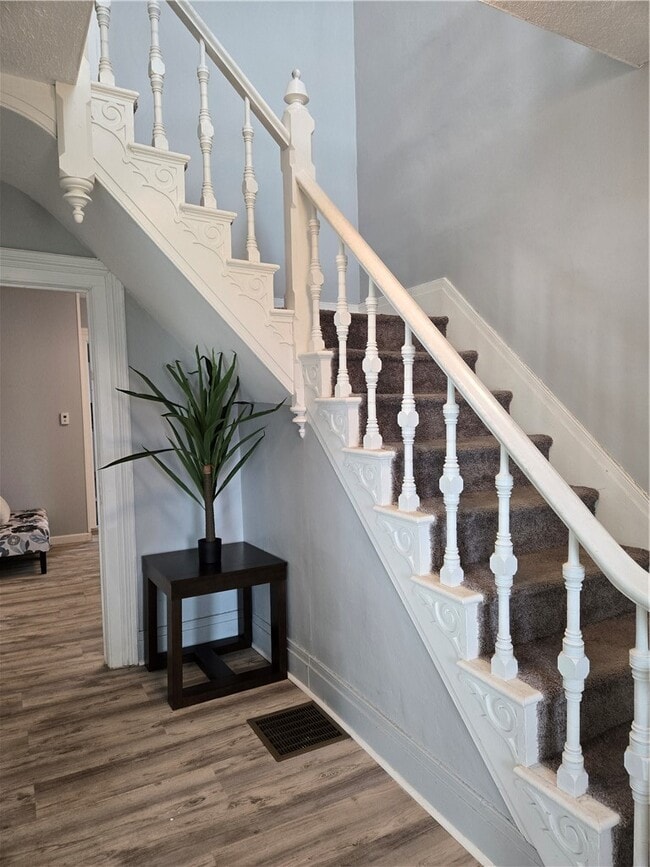 Building Photo - 2366 Spencerport Rd