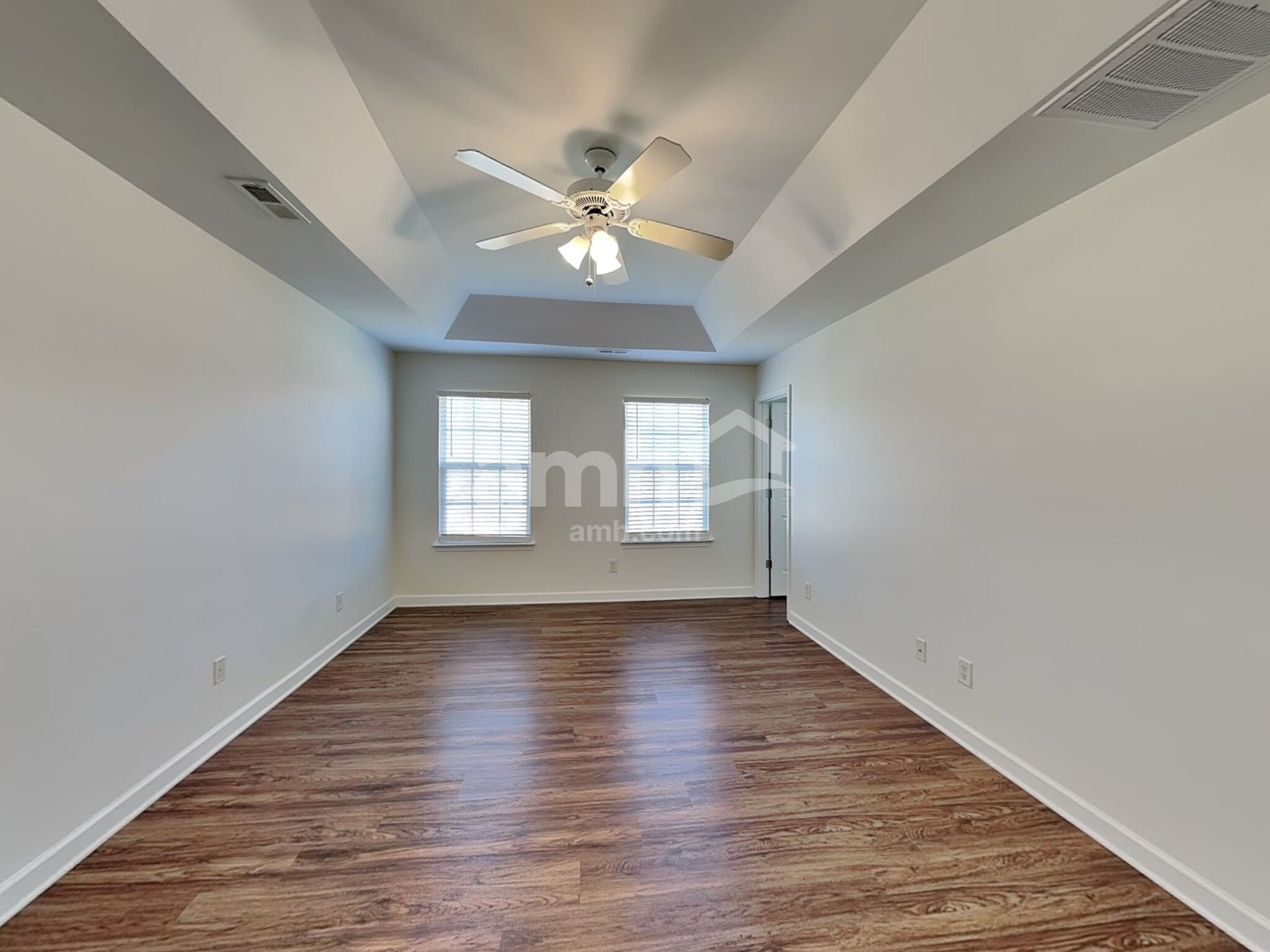 Building Photo - 8317 Suttonview Dr