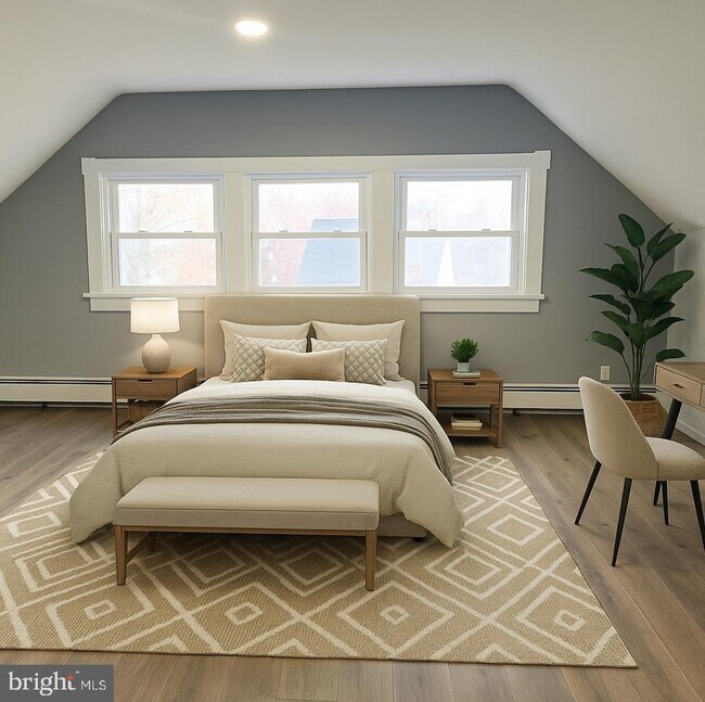 Building Photo - 73 Oak Ln