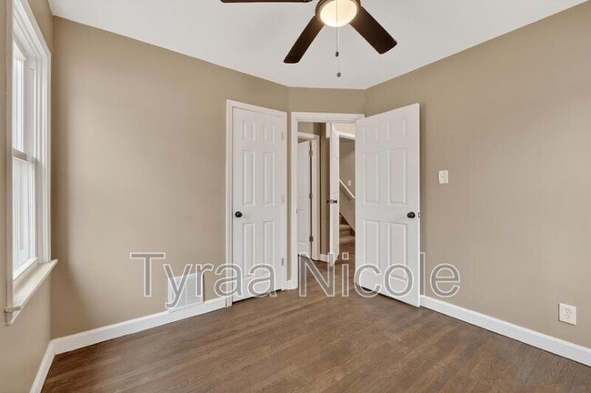 Building Photo - 19750 Mark Twain St