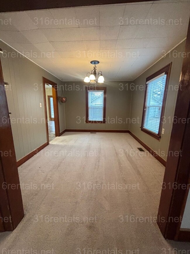 Building Photo - Two bed, Two Bath, fully fenced backyard rental available now!