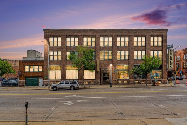 Building Photo - Gourley Building