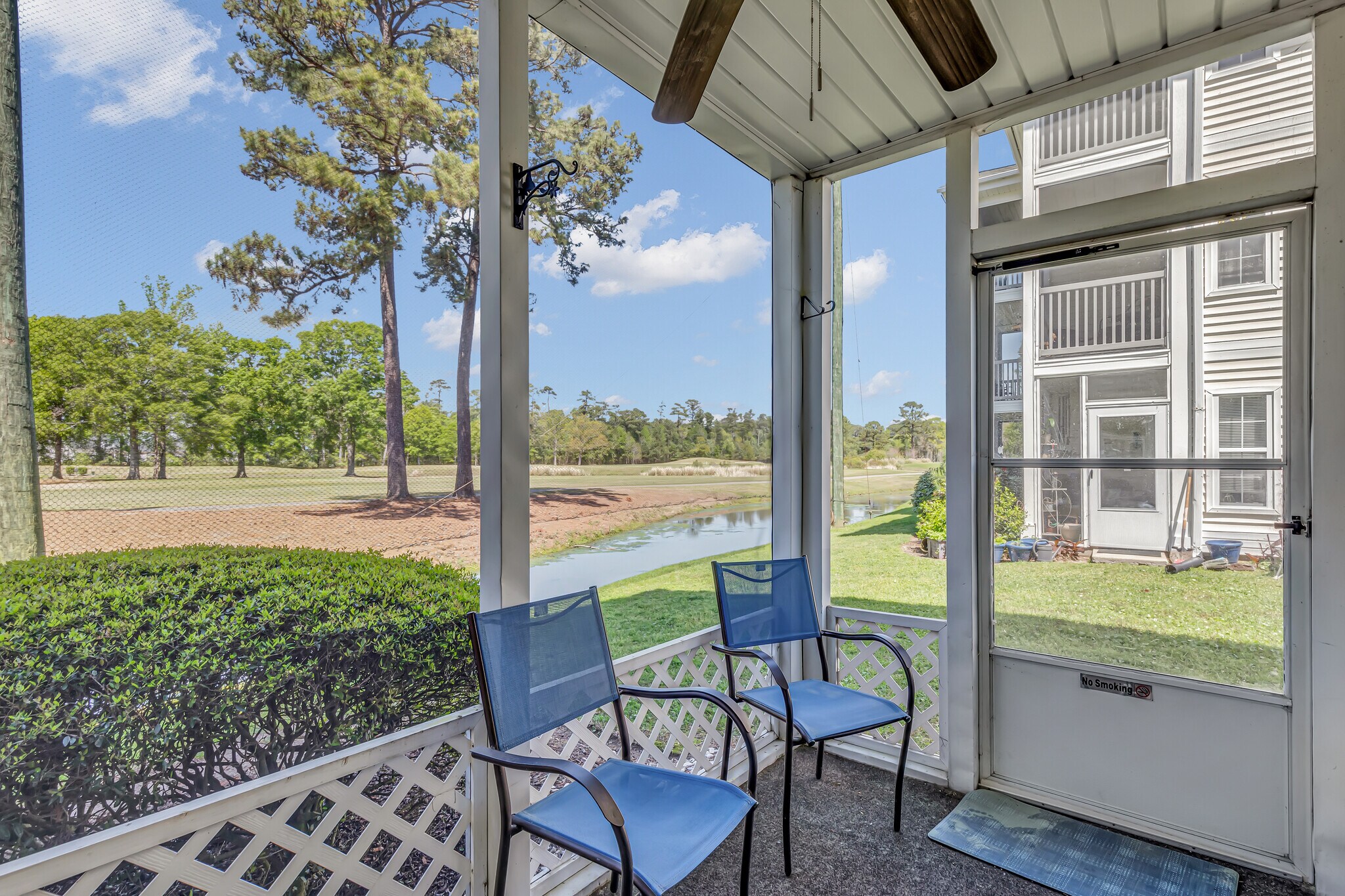 Building Photo - 589 Blue River Ct