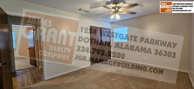 Building Photo - 1511 Shrewsbury Dr
