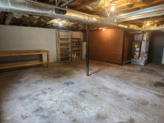 Building Photo - 415 Christopher Dr