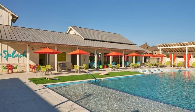 Building Photo - 216 Hollister Dr