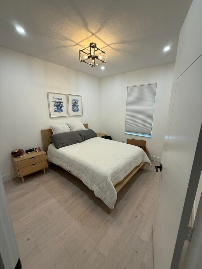 Building Photo - 500 Capistrano Dr