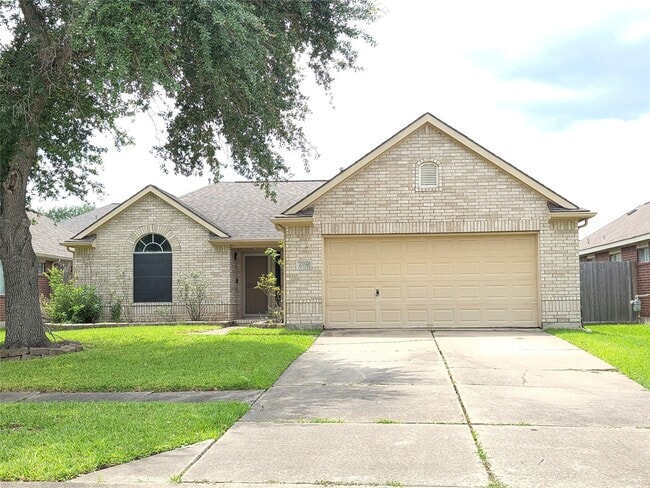 Primary Photo - 17226 Stratford Green Dr