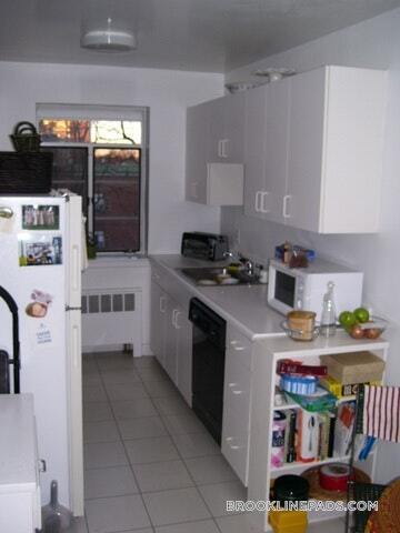 Building Photo - 50 Alton Pl