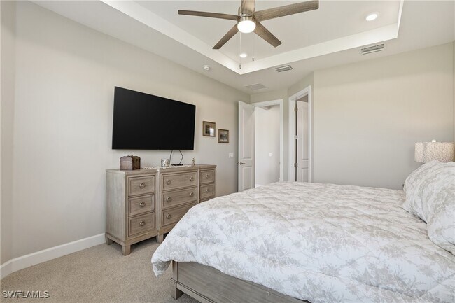 Building Photo - 11964 Molto Dr