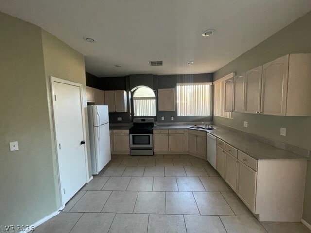 Building Photo - 207 Rusty Plank Ave