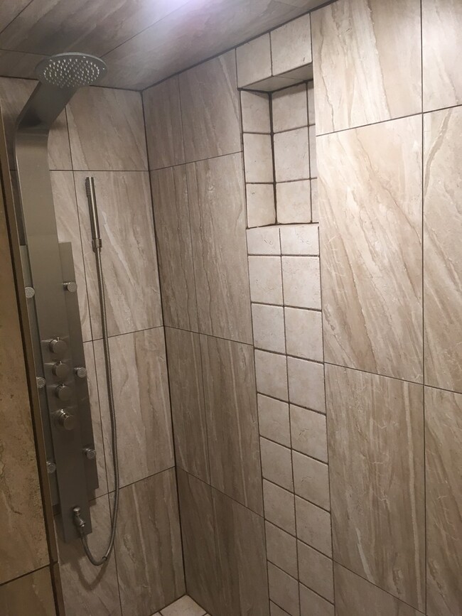 Building Photo - Fresh & Updated Provo Basement
