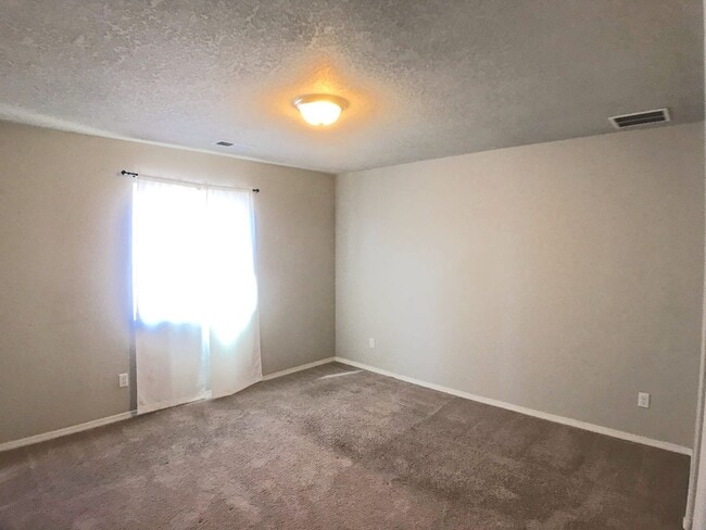 Building Photo - Beautiful 3-Bedroom Home in Tierra Oeste – Modern Comfort in NW Albuquerque