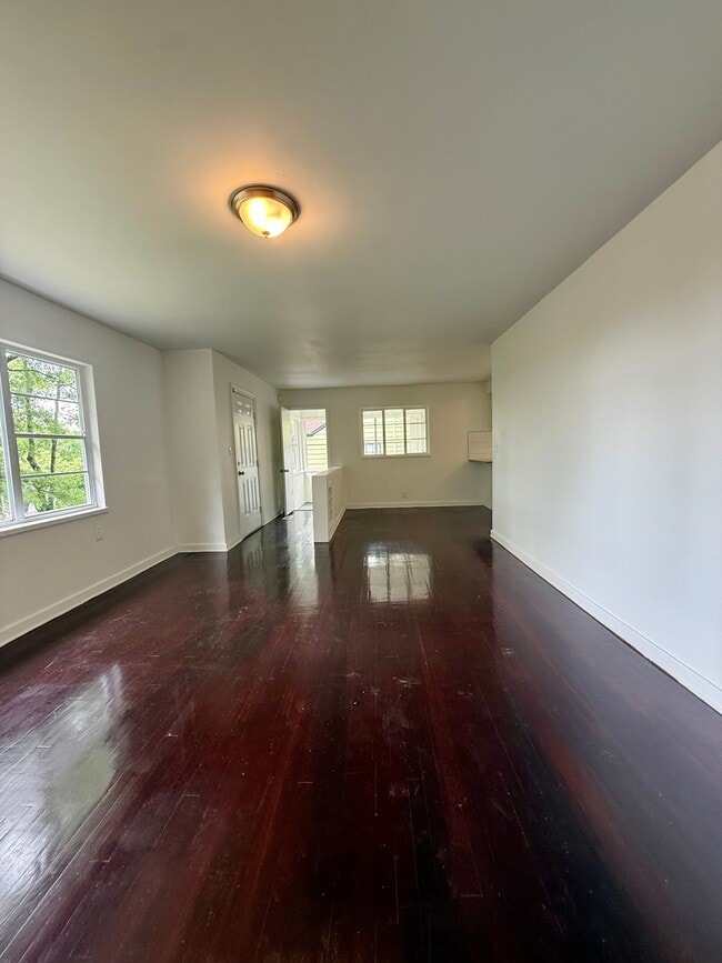 Building Photo - 2609 20th Place Ensley