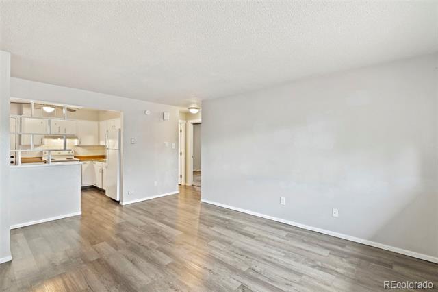 Building Photo - 330 Vehr Dr