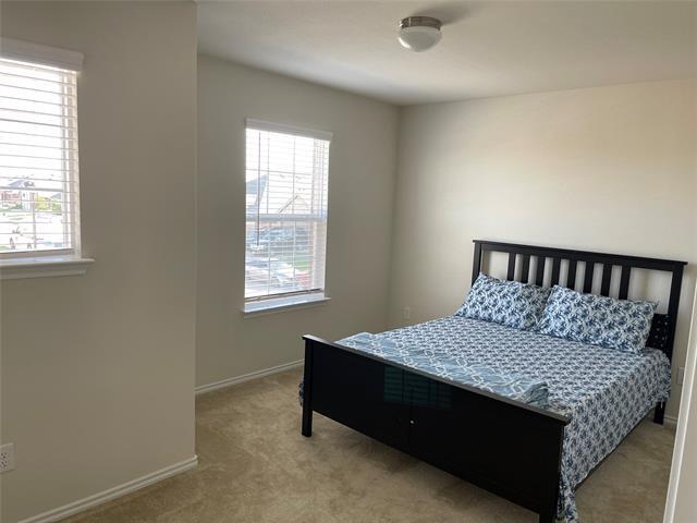 Building Photo - 902 Feldspar Way