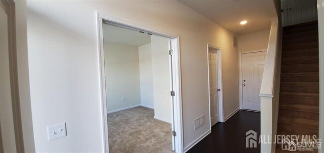 Building Photo - 41 Audley St