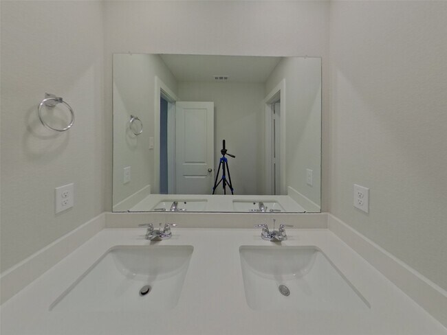 Building Photo - 22804 Terrazzo Dr