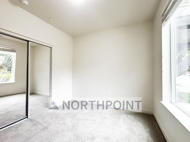 Building Photo - 2BR 1BA Townhome w/ In-Unit Laundry • Stainless Steel • Private Patio in South Jordan