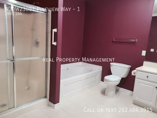 Building Photo - N30W23051 Pineview Way