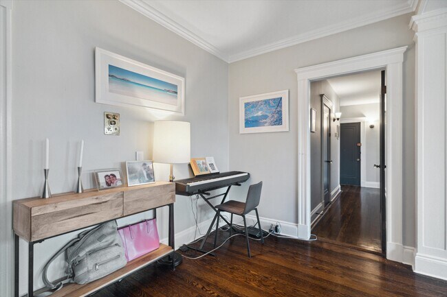 Building Photo - 6 Alton Ct