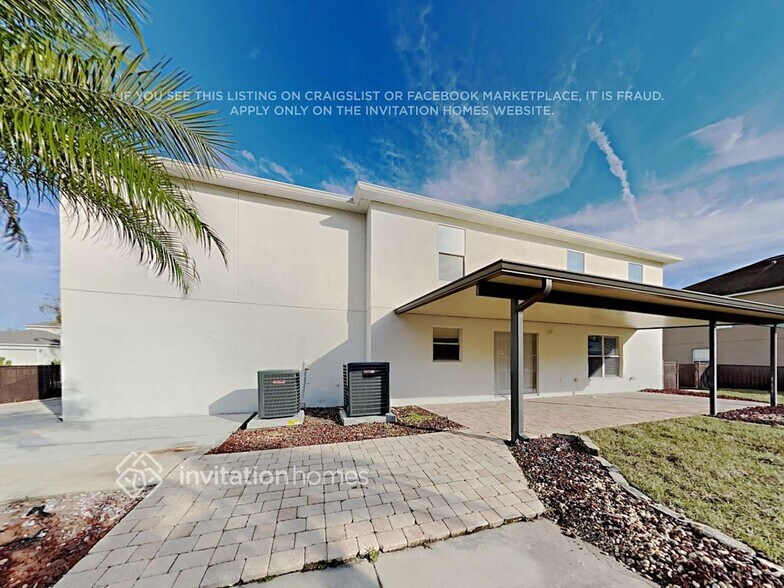 Building Photo - 6095 Sunset Vista Dr