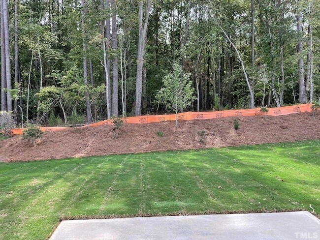 Building Photo - 312 Joneshaven Dr