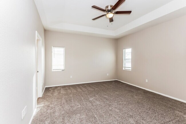 Building Photo - 3005 21st St SW