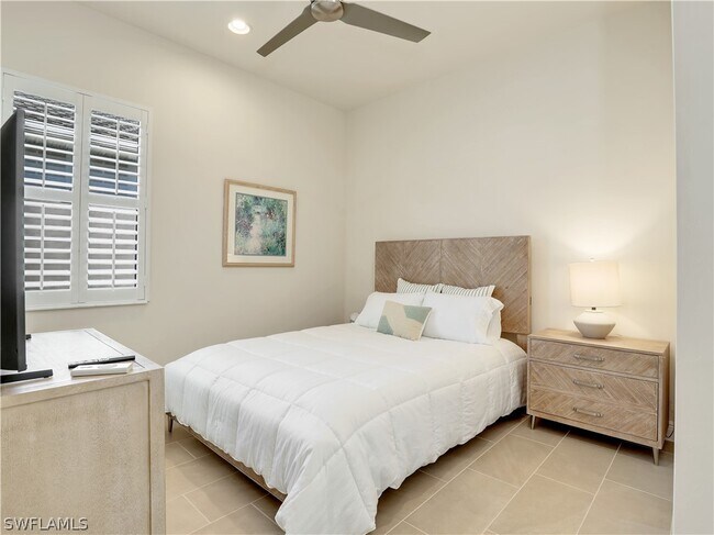 Building Photo - 9288 Cayman Dr